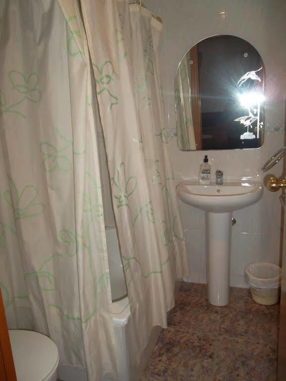 Hostal Cumbre Zaragoza Exterior foto